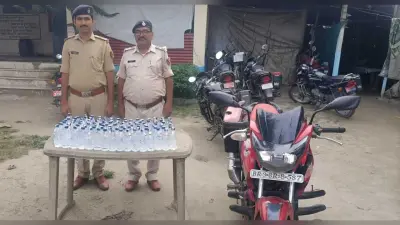 110 बोतल नेपाली शराब बरामद, तस्कर फरार