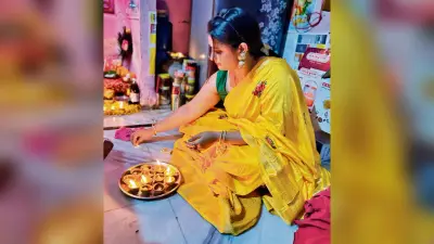 Gopalganj News : जिले में 10.2 करोड़ के बिके पटाखे, जमकर हुई आतिशबाजी, खूब जलायीं फुलझड़ियां
