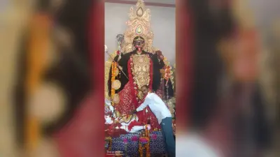 बरेव गांव में मुगलकाल से मां काली की होती है पूजा-अर्चना