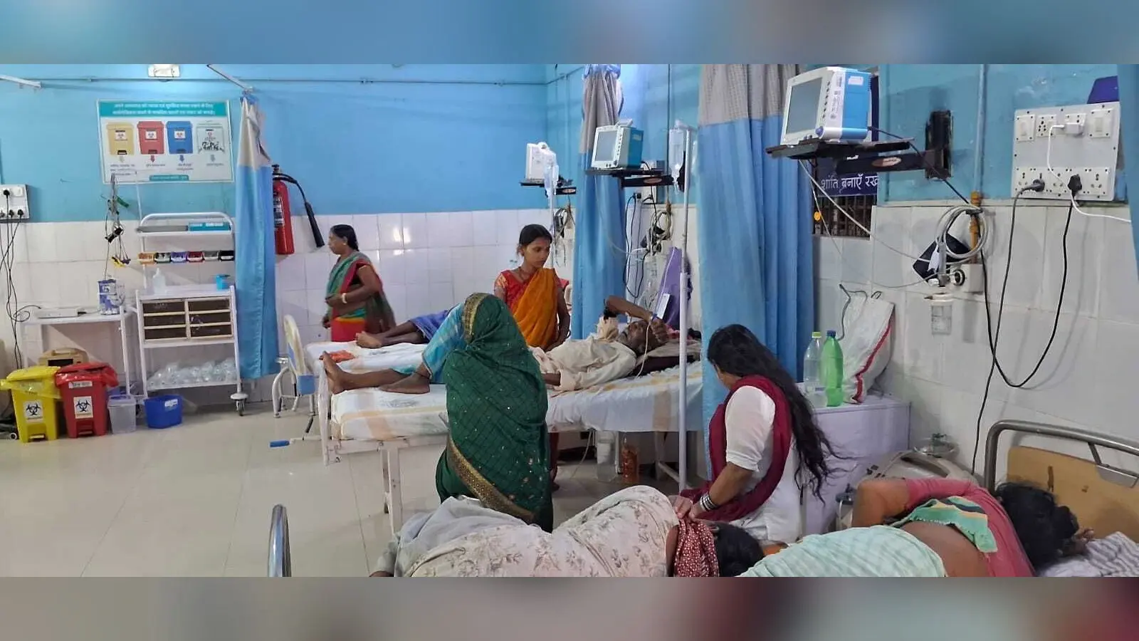 बदहाल व्यवस्था : सदर अस्पताल में धूल फांक रहा वेंटिलेटर, अभाव में जान गंवा रहे मरीज