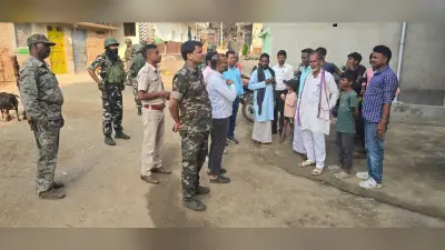 Giridih News :मतदान के प्रति ग्रामीणों को किया जागरूक