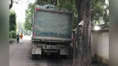 Giridih News: फर्जी कागजातों के सहारे हाइवा से हो रही पत्थर की तस्करी