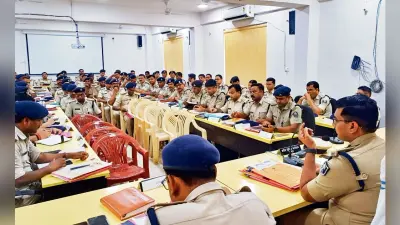 Gaya News : लगातार पैट्रोलिंग और 24 घंटे अलर्ट मोड में रहने का टास्क