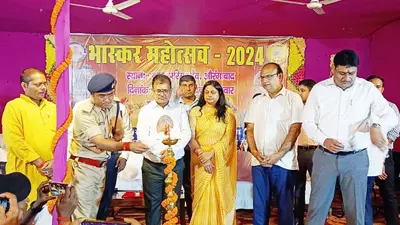Aurangabad News : छठ गीतों से गुलजार हुए घाट