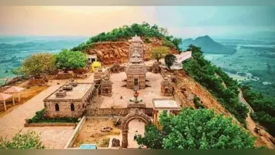 Bhubaneswar News: ब्रह्मपुर में तारा तारिणी मंदिर से 10 लाख रुपये के सोना-चांदी के आभूषण, व नकद लूटे गये