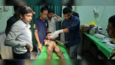 बच्चे के पॉकेट में रखा बम हुआ ब्लास्ट, दादा-पोता जख्मी