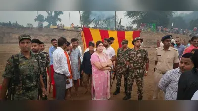डीएम ने विभिन्न छठ घाटों का लिया जायजा