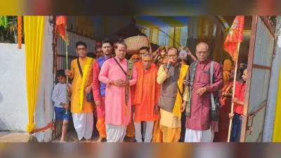 कार्तिक उद्यापन को लेकर निकली कलशयात्रा