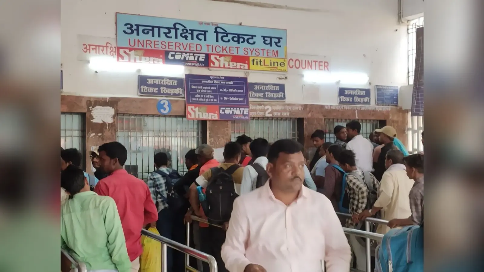 घर की यादों को लेकर परदेस लौटने लगे लोग