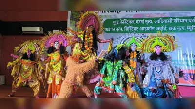 Giridih News : नगर भवन में मतदाता जागरूकता महोत्सव का आयोजन