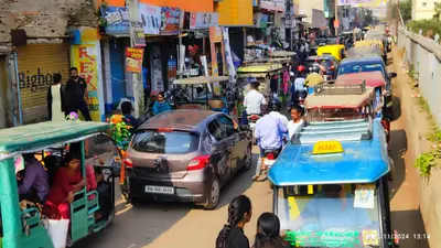 स्टेशन चौक से जुबली बेल चौक तक एक घंटा का लगा रहा महाजाम, परेशान रहे लोग