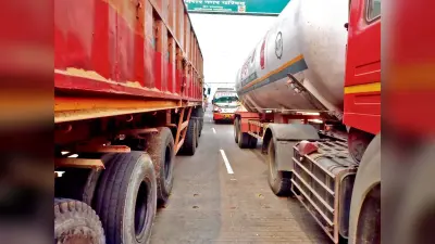 एनएच पर पड़री तक लगा रहा वाहनों का जाम