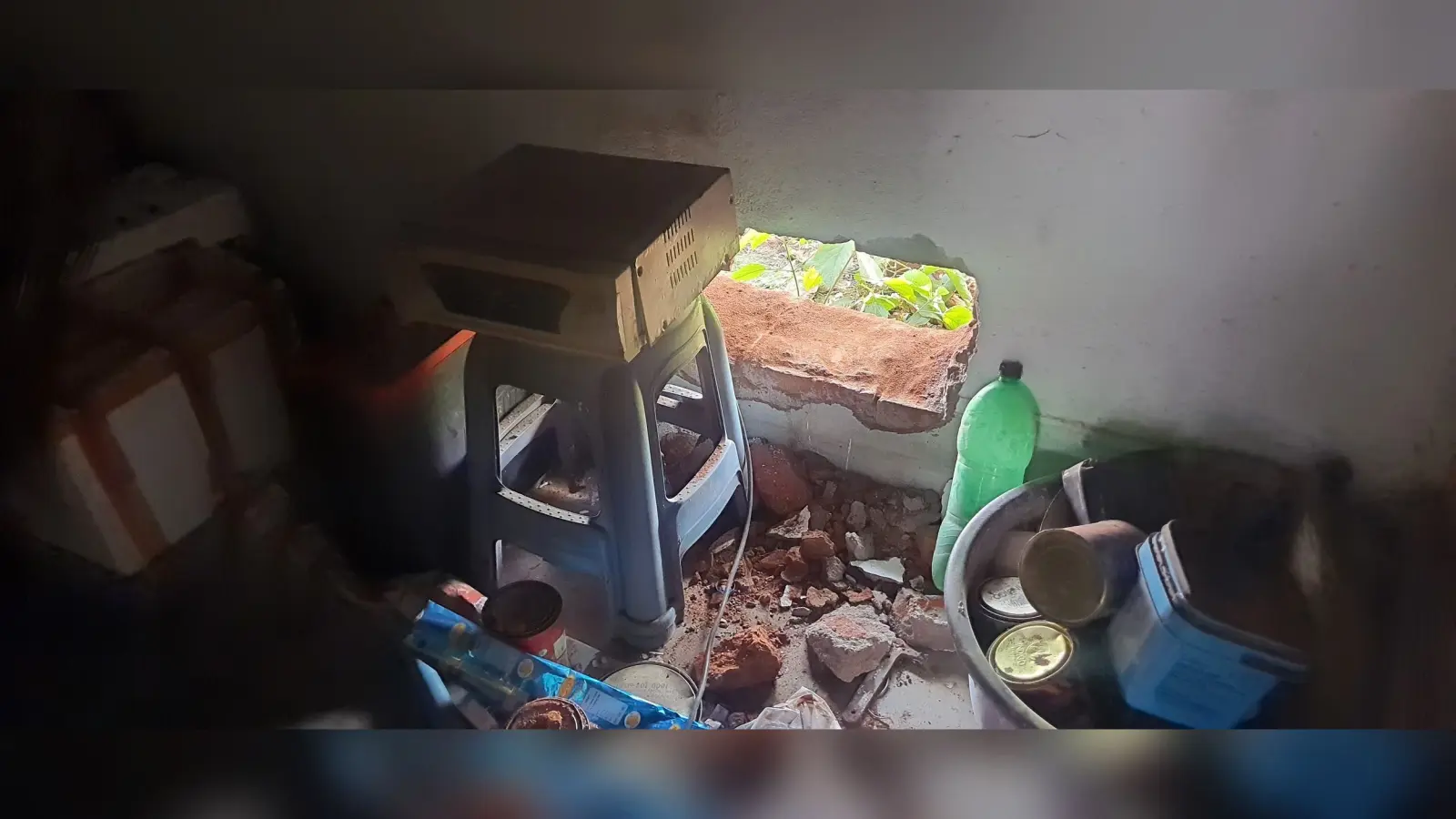 Bokaro News: जैनामोड़ में एक ही रात तीन दुकानों में चोरी