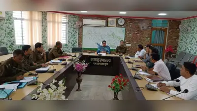 डिस्पैच सेंटर से मतदान कर्मियों की रवानगी को लेकर वाहनों की करें टैगिंग