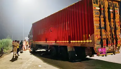 दलसागर के समीप ट्रक की चपेट में आने से युवक की मौत