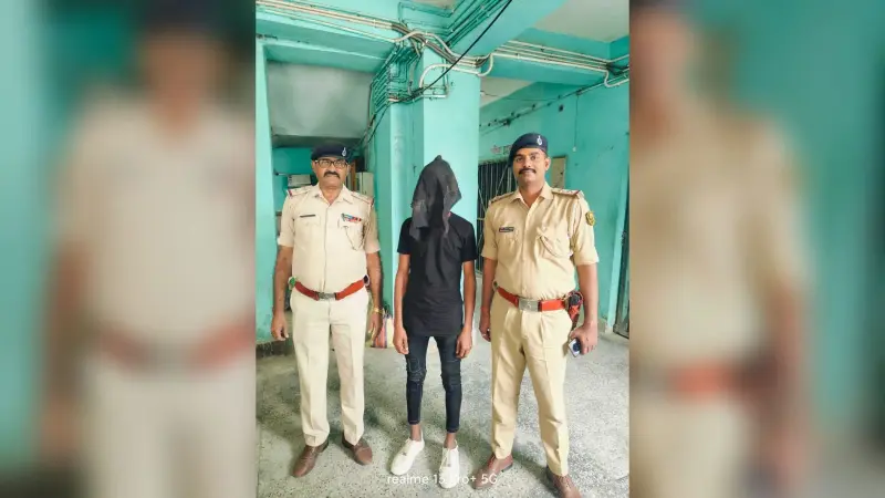 छतौनी चौक से पांच हजार का इनामी अपराधी गिरफ्तार