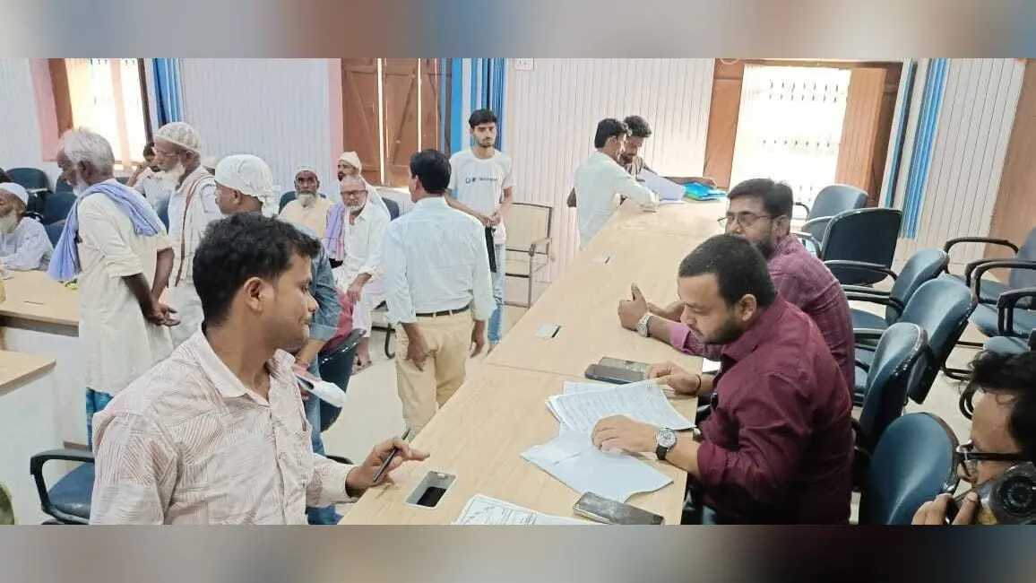 दूसरे दिन दस उम्मीदवारों ने पैक्स अध्यक्ष पद के लिये किया नामांकन