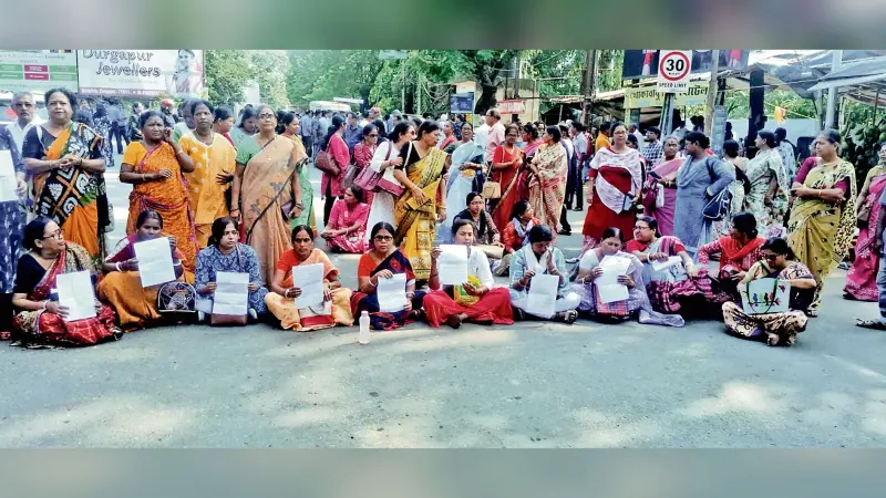 माकपा ने तृणमूल कांग्रेस पर लगाया नामांकन पत्र जमा करने में बाधा देने का आरोप
