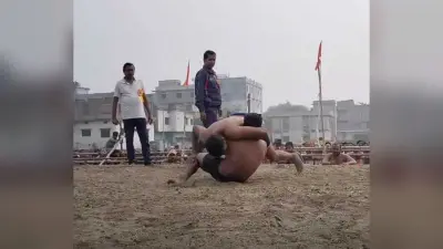 दंगल प्रतियोगिता के रोमांचक मुकाबले में स्थानीय पहलवानों का रहा बोल वाला
