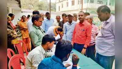 Hajipur News: वैशाली में अध्यक्ष पद के लिए 27 उम्मीदवारों ने दाखिल किया पर्चा