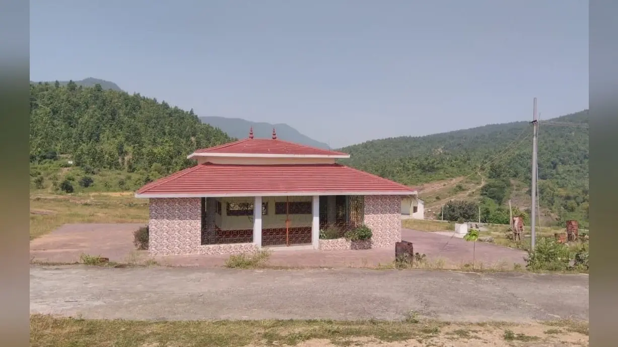 BOKARO NEWS : संतालियों की संस्कृति और परंपरा का उद्गम स्थल है लुगुबुरु