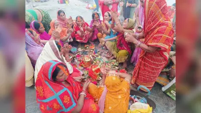 देवोत्थान एकादशी पर जागे भगवान विष्णु, गंगा स्नान को उमड़ी भीड़