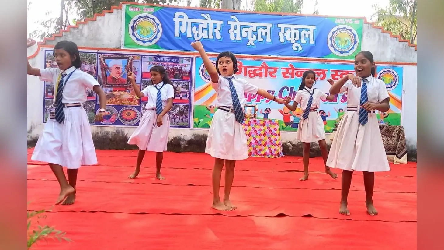 पत्र लेखन व भाषण प्रतियोगिता में बच्चों ने दिखायी प्रतिभा