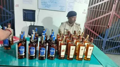 अंडर पास व आरओबी के निर्माण को लेकर दिया धरना