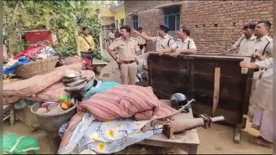 जिप सदस्य हत्याकांड में आरोपी के घरों की हुई कुर्की