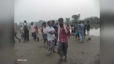 ललियाही घाट में स्नान के दौरान दो बच्चे डूबे, दोनों लापता