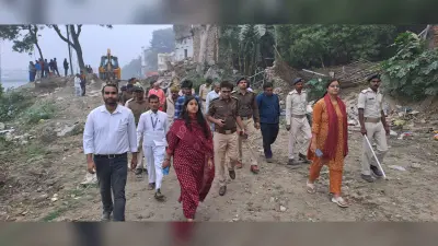 झील की अतिक्रमणकारियों पर चला बुलडोजर