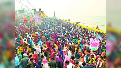 hajipur news. कार्तिक पूर्णिमा पर आस्था का उमड़ा सैलाब, लाखों लोगों ने संगम में लगायी डुबकी