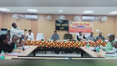लोकतंत्र के चौथे स्तंभ मीडिया की है बड़ी भूमिका : डीएम