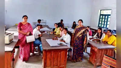 Gaya News : गया कॉलेज में चित्रकला व भाषण प्रतियोगिता का आयोजन