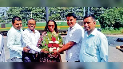 दुर्गापुर में भोजपुरी गायिका कल्पना पटवारी का हुआ स्वागत