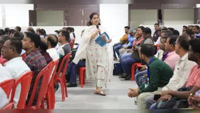 Bokaro News : हैंडबुक में दिये गये निर्देशों का करें अक्षरशः अनुपालन : डीसी