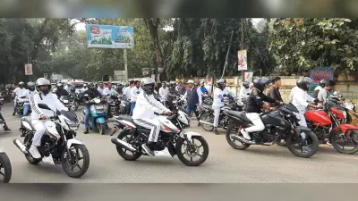 चाहे नर हो या नारी, मतदान है सबकी जिम्मेवारी