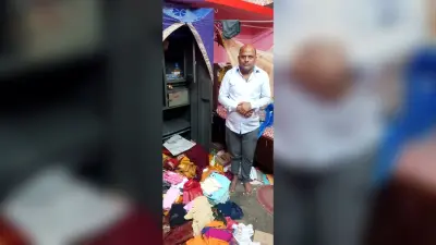 बच्चों को हथियार के बल पर बंधक बना नकाबपोश अपराधियों ने की लूटपाट