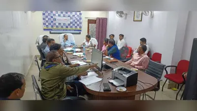 पोलिंग पर्सनल व माइक्रो ऑब्जर्वरों का हुआ रेंडमाइजेशन