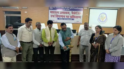 मशरूम की खेती सीमांत किसानों के लिए फायदेमंद : कुलपति
