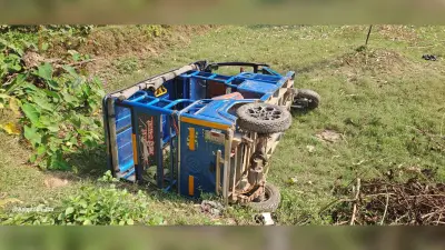 सिटी रिक्शा से बैट्री की चोरी, जांच में जुटी पुलिस