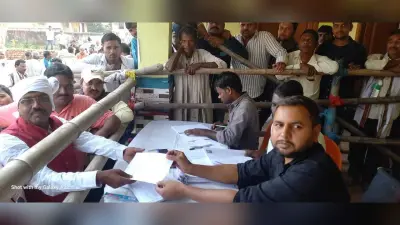 पैक्स चुनाव नामांकन के पहले दिन 28 प्रत्याशियों ने भरा पर्चा