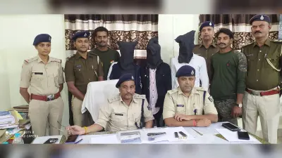 एक पिस्टल, दो मैगजीन, चार कारतूस के साथ तीन युवक गिरफ्तार