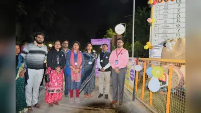 Giridih News :रेप्लिका बैलेट यूनिट से बढ़ेगी मतदाताओं की भागीदारी और जागरूकता