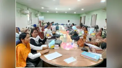 चुनाव को लेकर एएनएम के बीच फर्स्ट एड किट वितरित