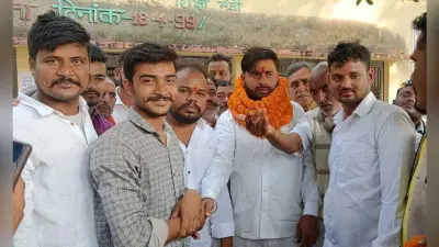 पैक्स चुनाव- बरहट में दूसरे दिन 27 ने किया नामांकन