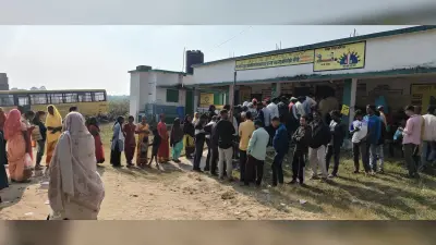 Ranchi news : ओरमांझी प्रखंड : एक बजे के बाद वोटिंग की रफ्तार धीमी होने लगी