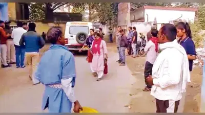 hajipur news. गांधी सेतु पर ट्रक के धक्के से बाइक सवार की मौत