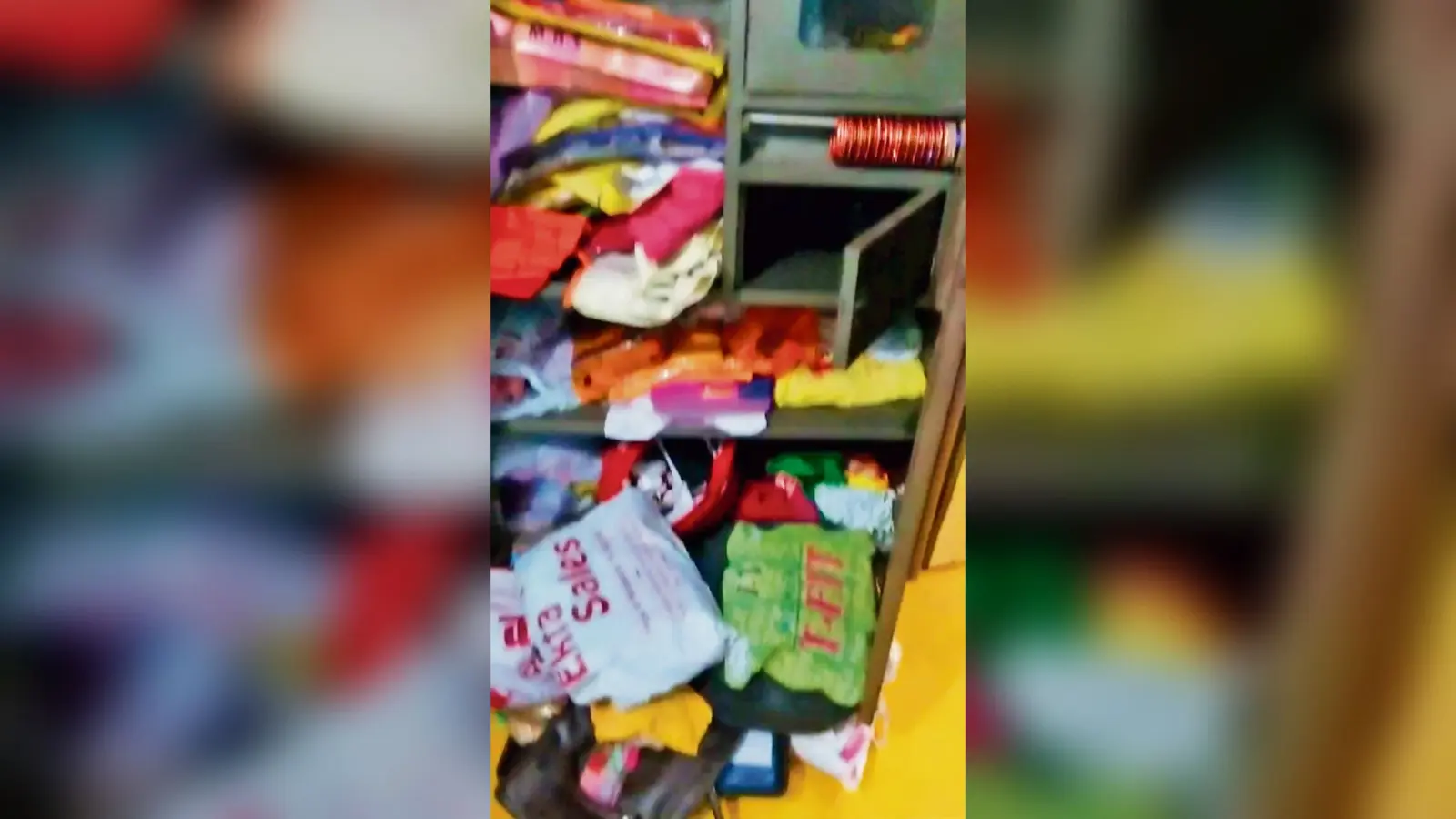 hajipur news. 32 हजार नकद समेत छह लाख की संपत्ति की चोरी
