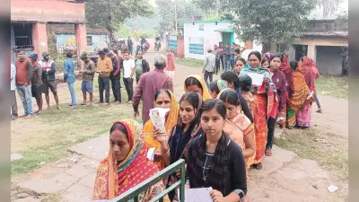 Bokaro News : चंदनकियारी में मतदाताओं ने उत्साह के साथ किया मतदान